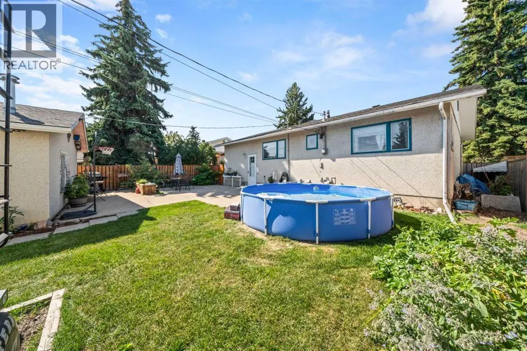 102 Marbrooke Circle NE