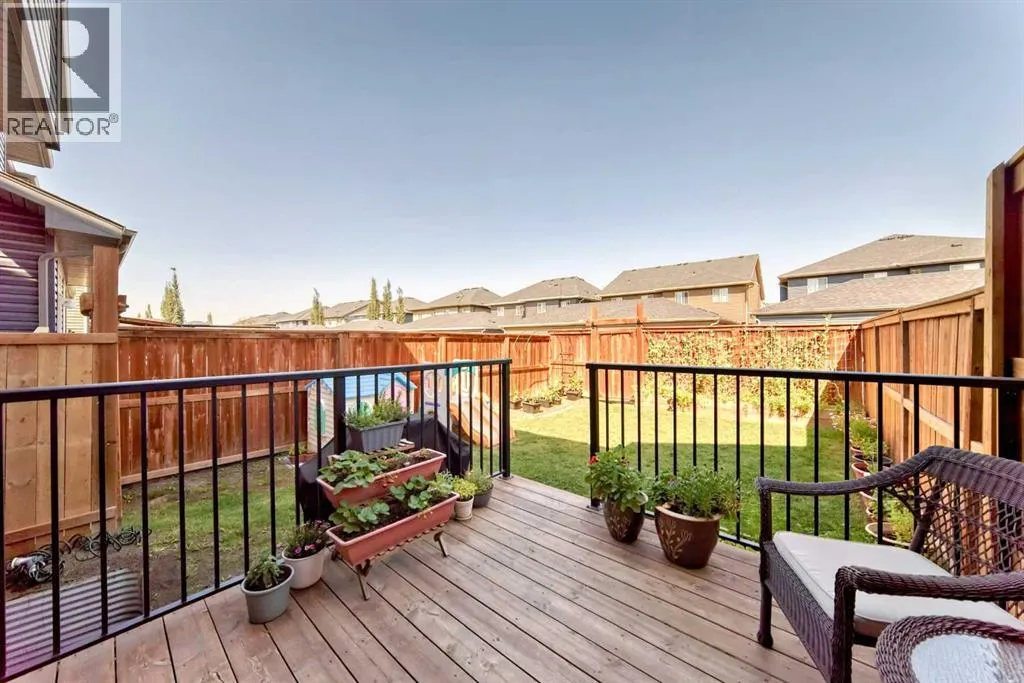 72 Legacy Glen Street SE