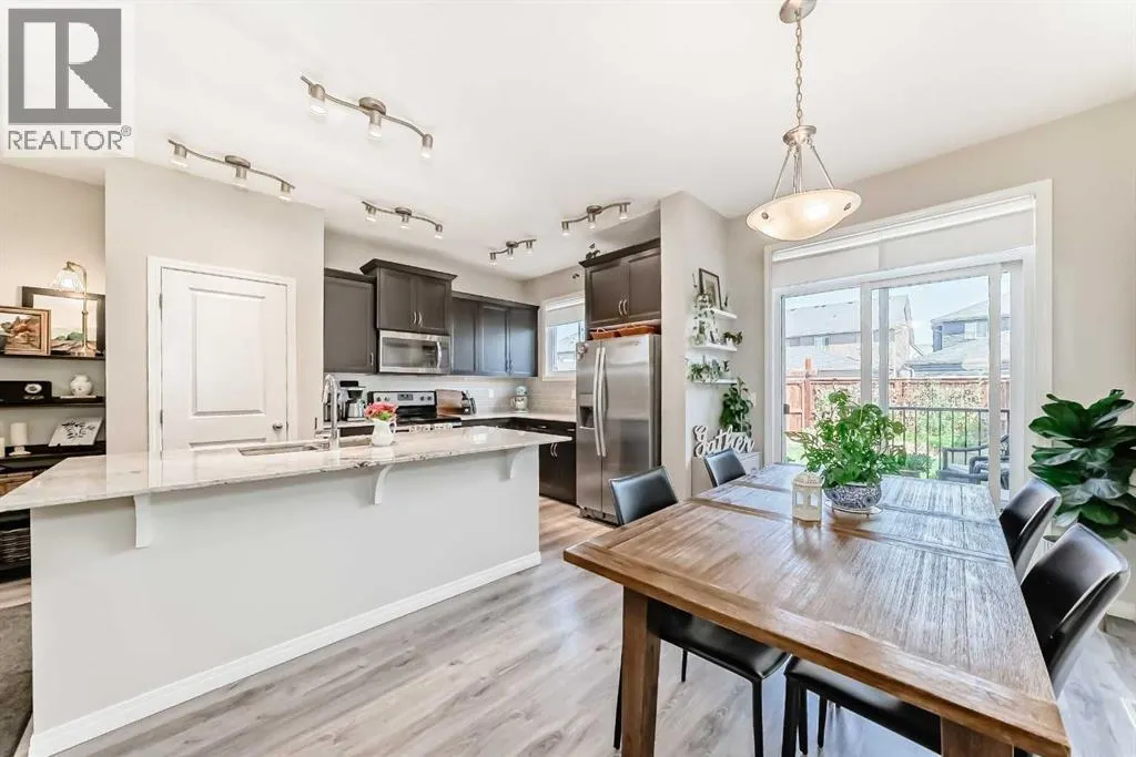 72 Legacy Glen Street SE