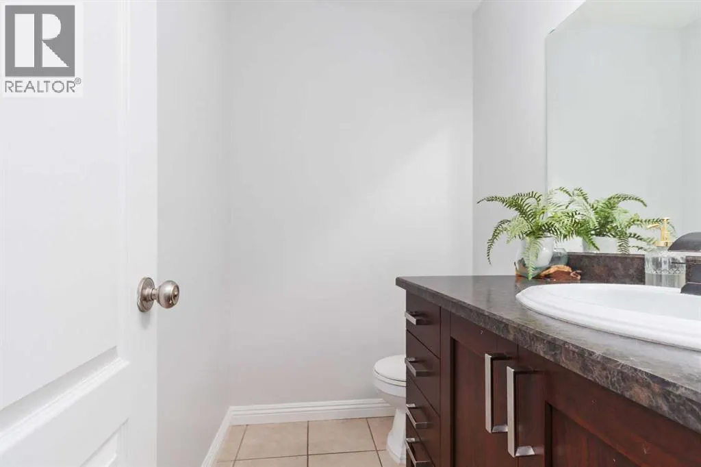 112 Potts Bay