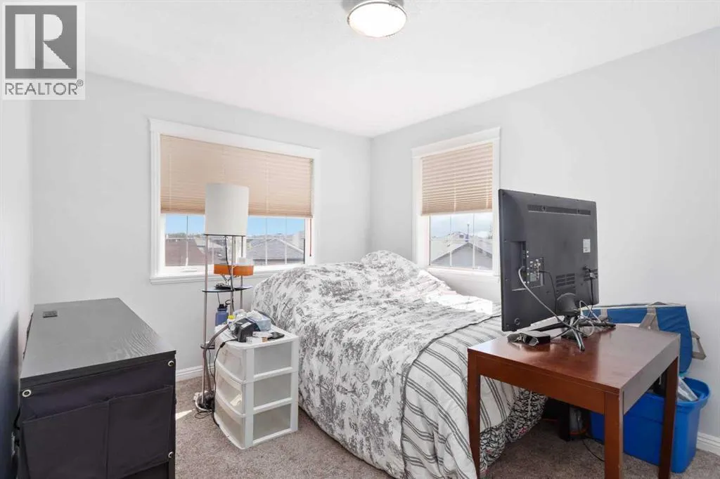 112 Potts Bay