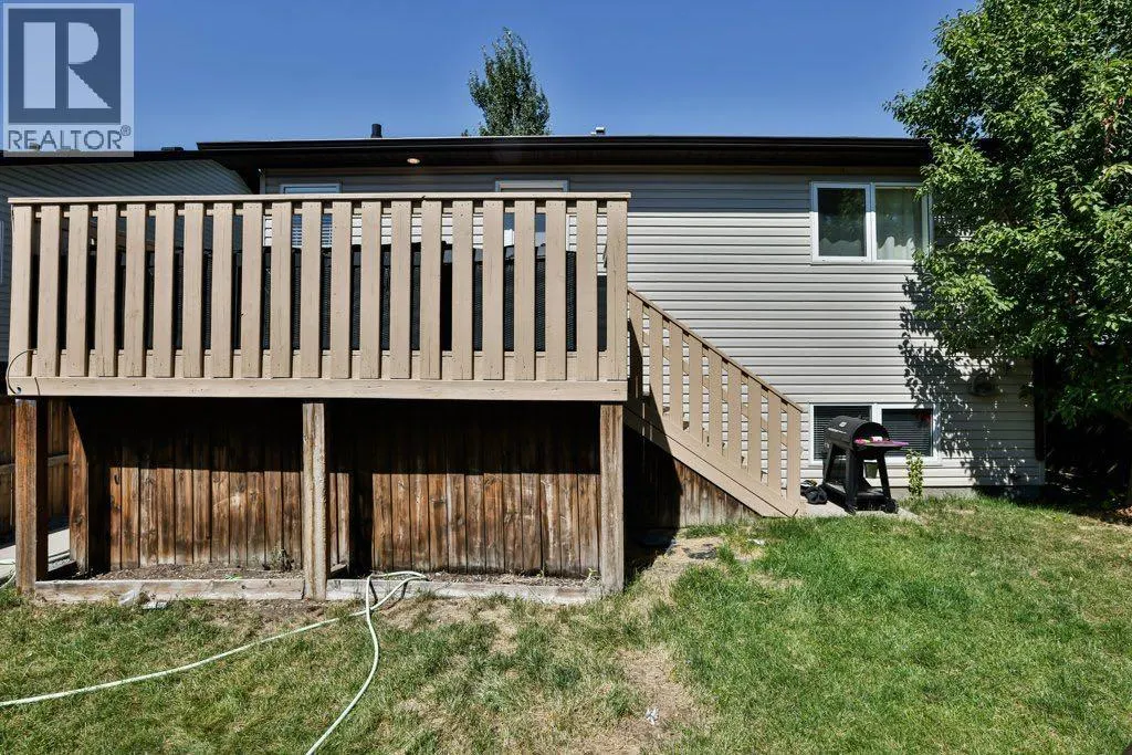 368 Grizzly Crescent N