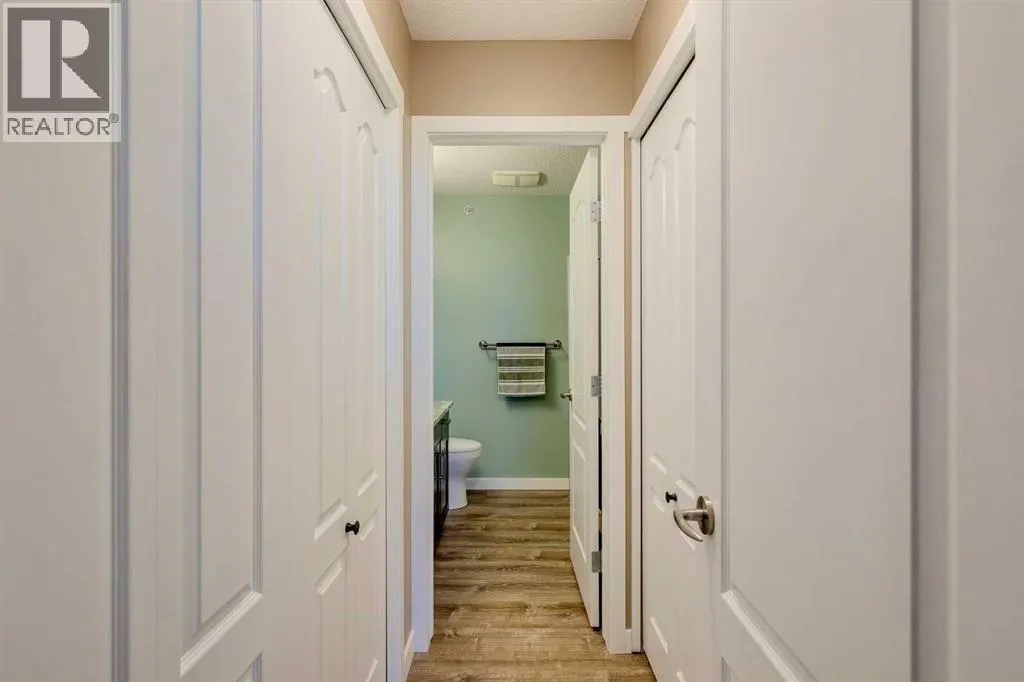 405, 1 Crystal Green Lane