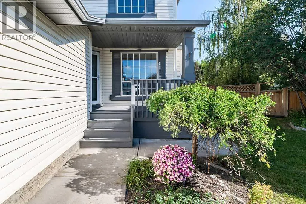14 Crystalridge Bay