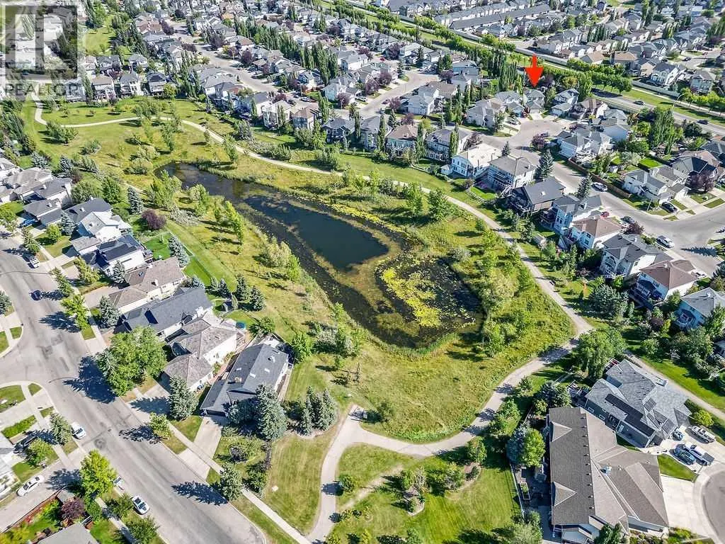 14 Crystalridge Bay