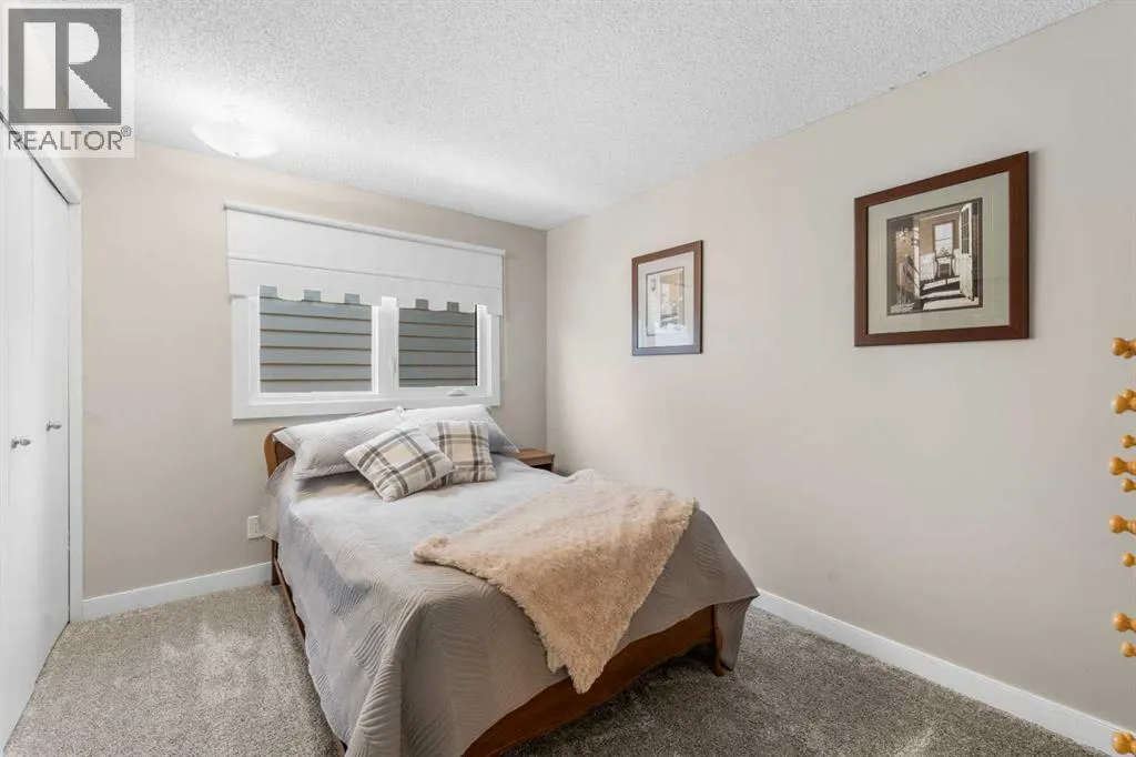 32 Woodbrook Close SW