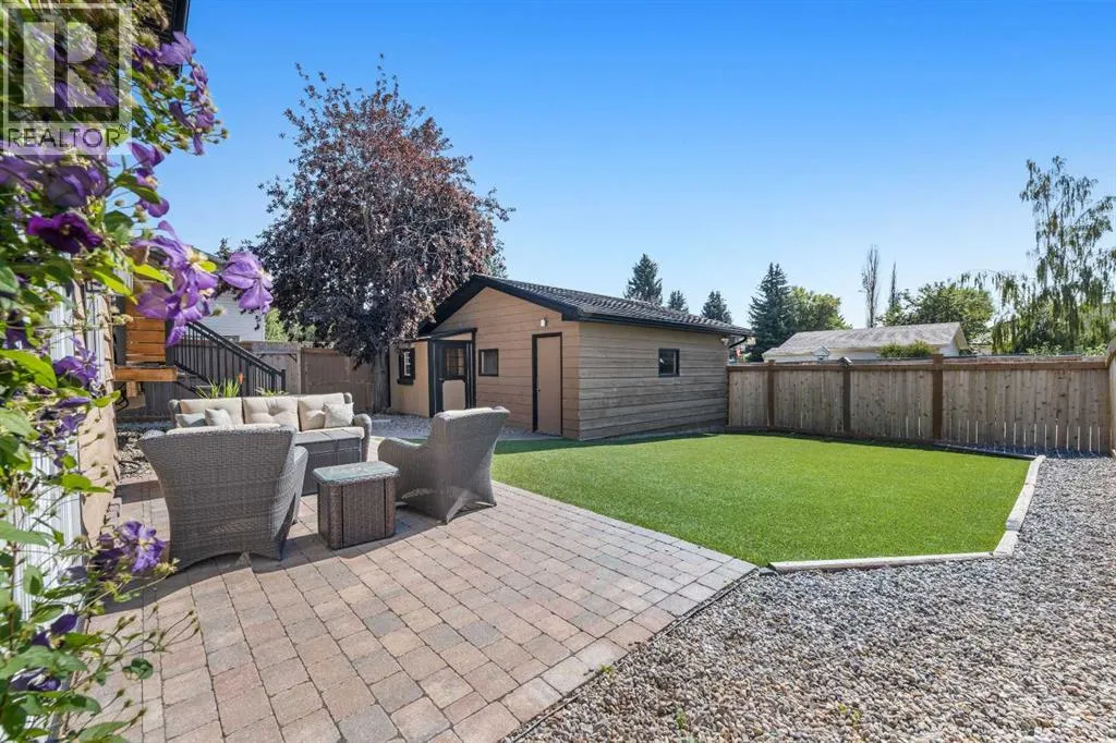 32 Woodbrook Close SW