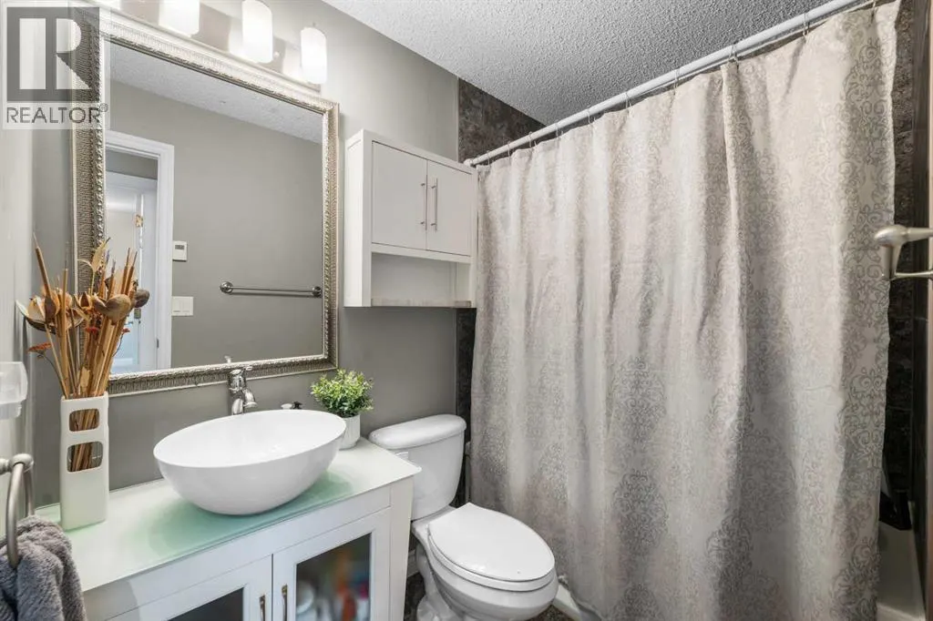 32 Woodbrook Close SW