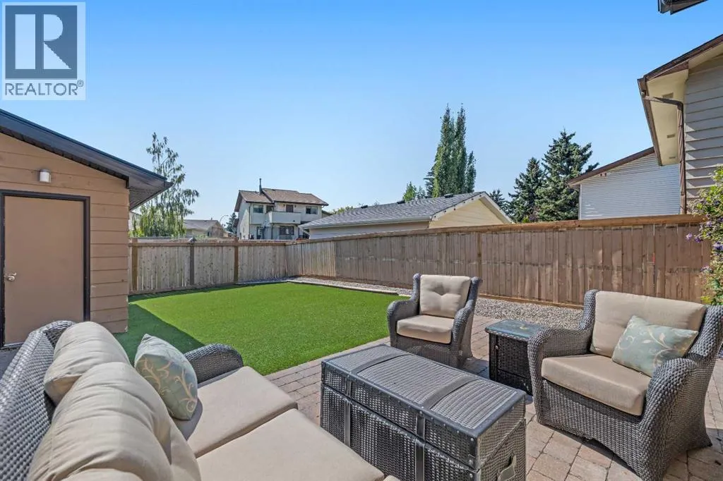 32 Woodbrook Close SW