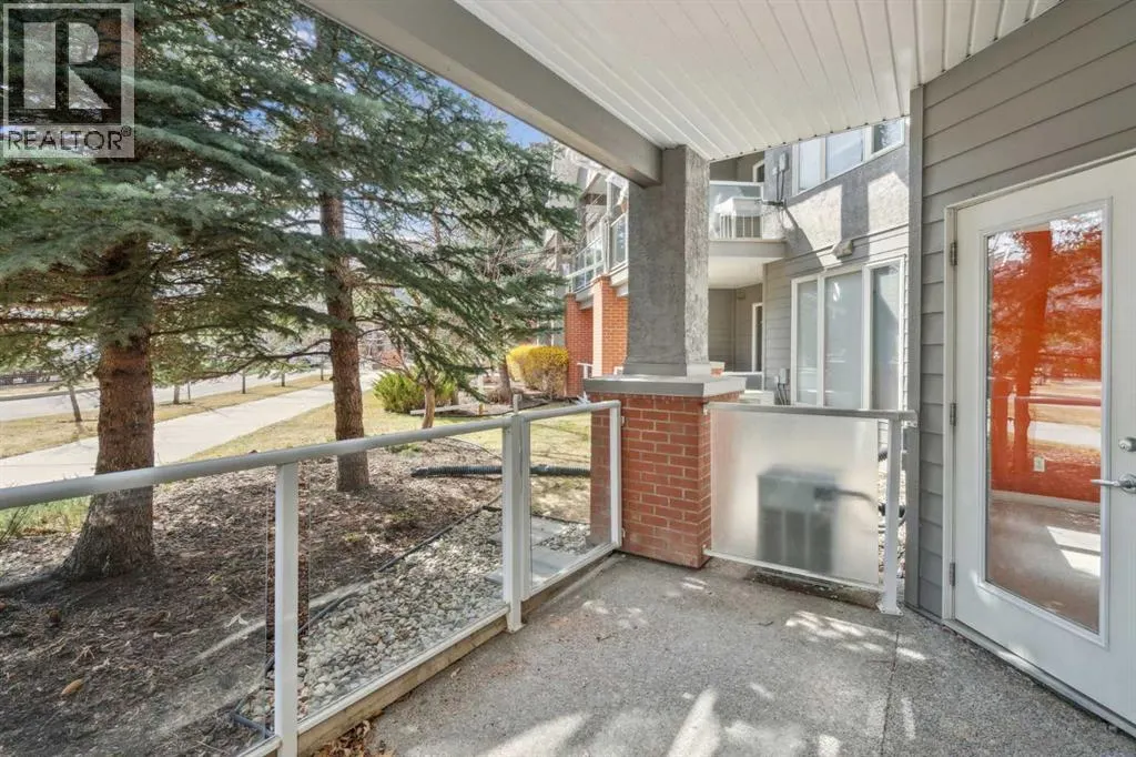 108, 15 Everstone Drive SW