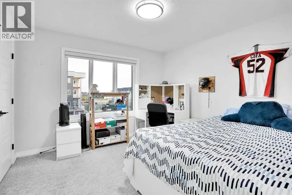 6 Skyview Close NE