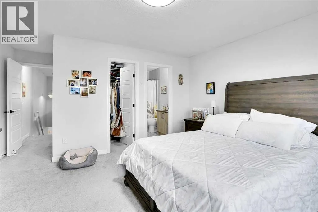 6 Skyview Close NE