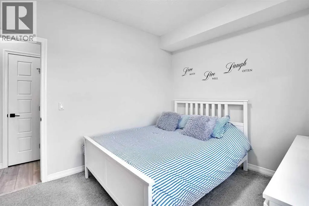 6 Skyview Close NE