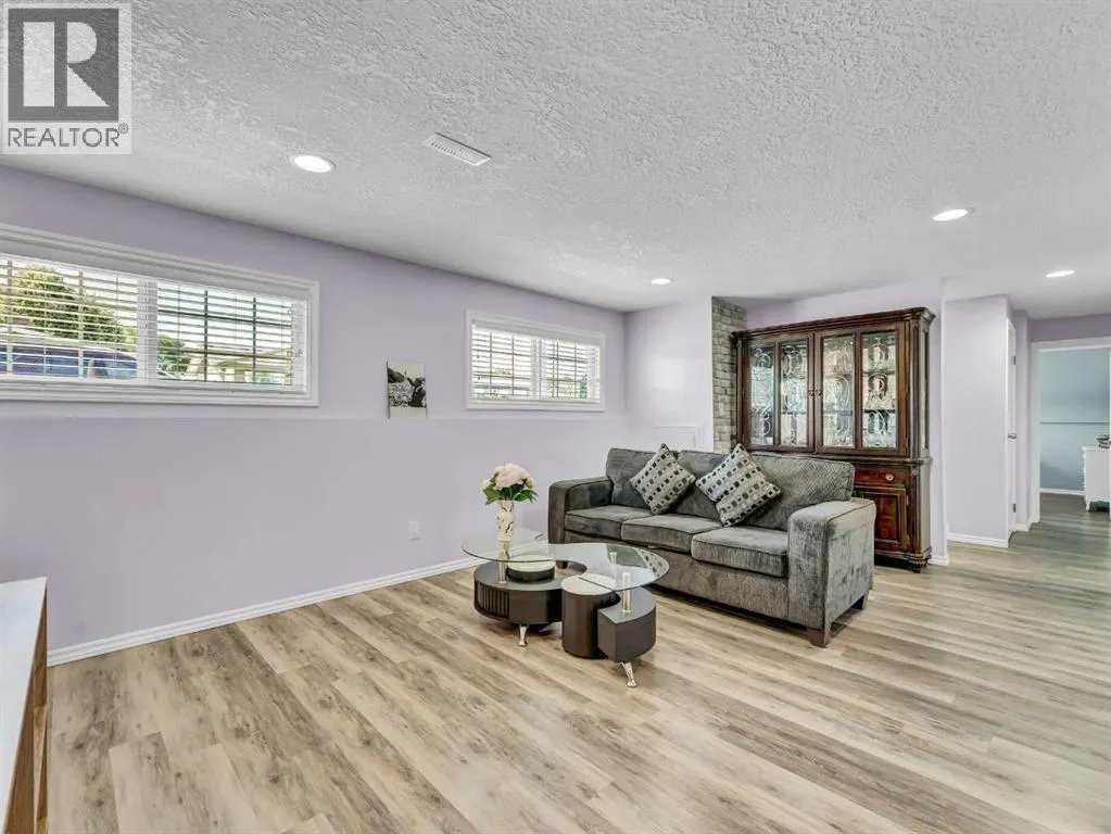 64 Cameron Road SE