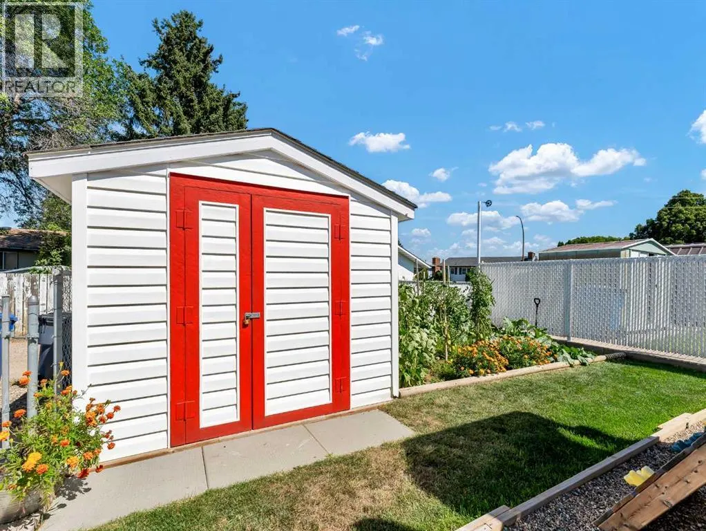 64 Cameron Road SE