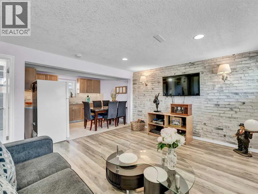 64 Cameron Road SE