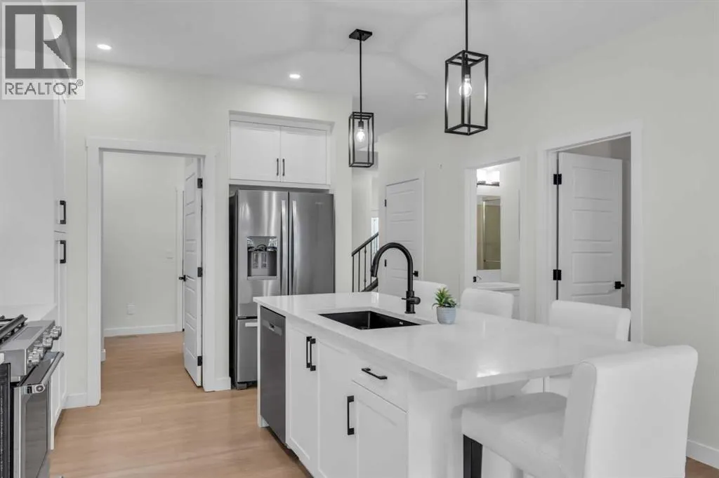35 Versant View SW