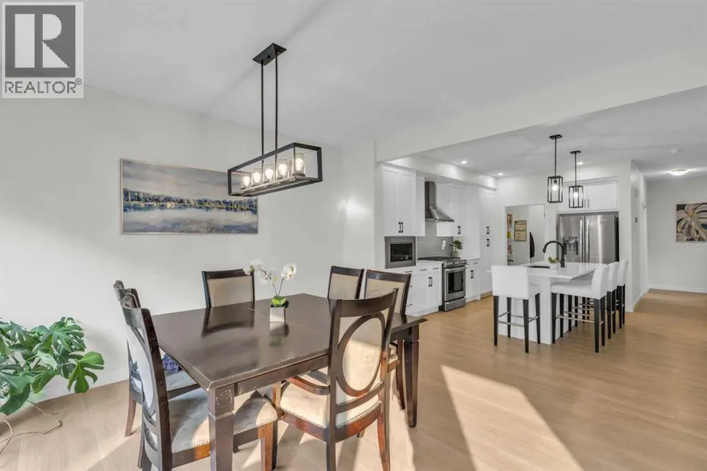 35 Versant View SW