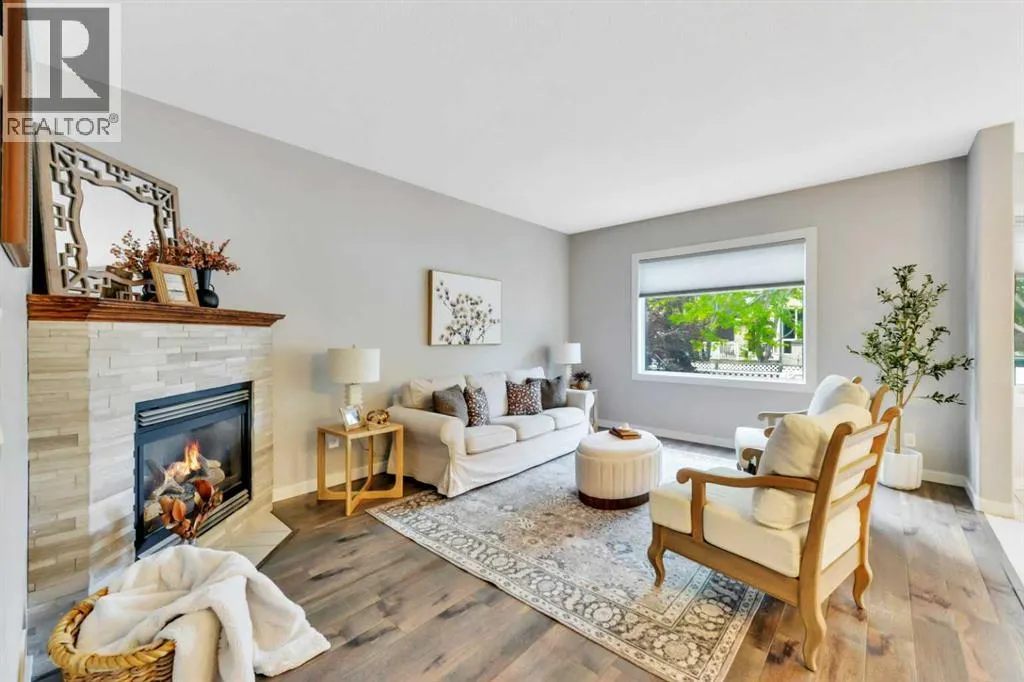 166 Asmundsen Avenue