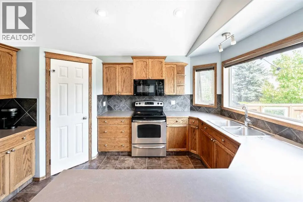 20 High Ridge Crescent NW