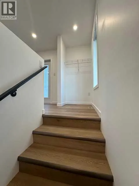 23 Trent Road W