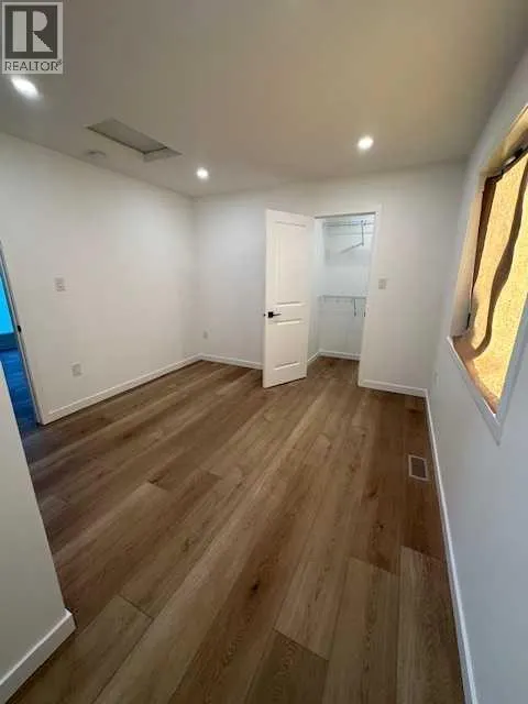 23 Trent Road W