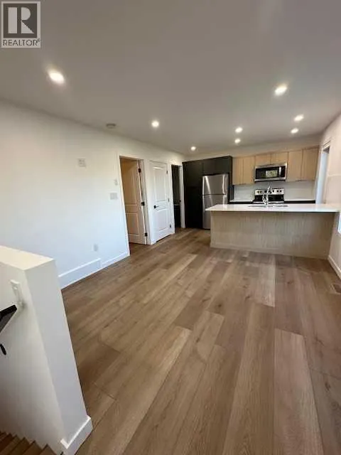 23 Trent Road W