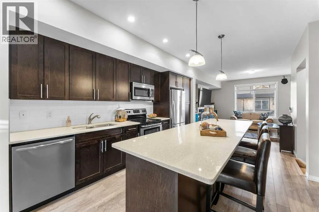 1506, 280 williamstown Close NW