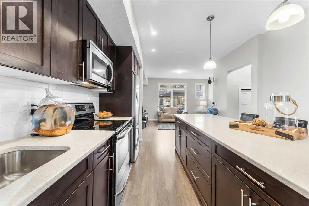 1506, 280 williamstown Close NW