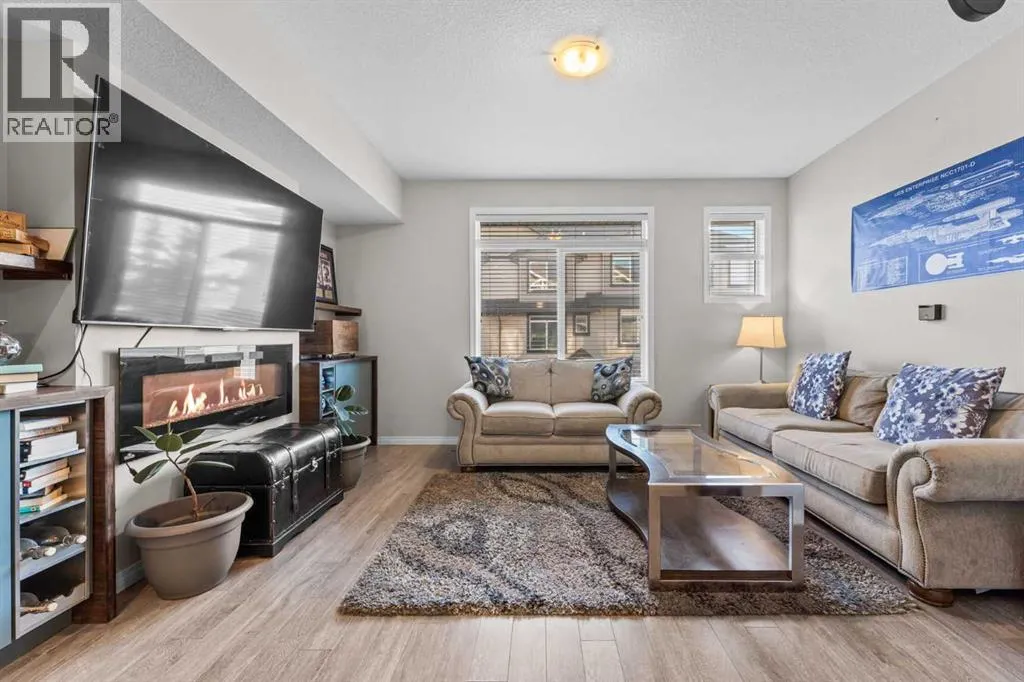 1506, 280 williamstown Close NW
