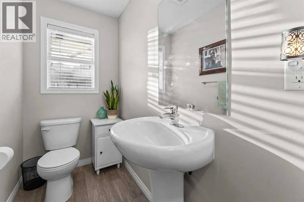 1506, 280 williamstown Close NW
