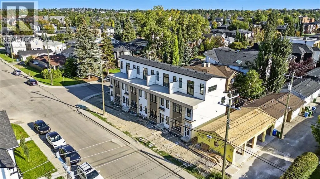 2201 32 Street SW