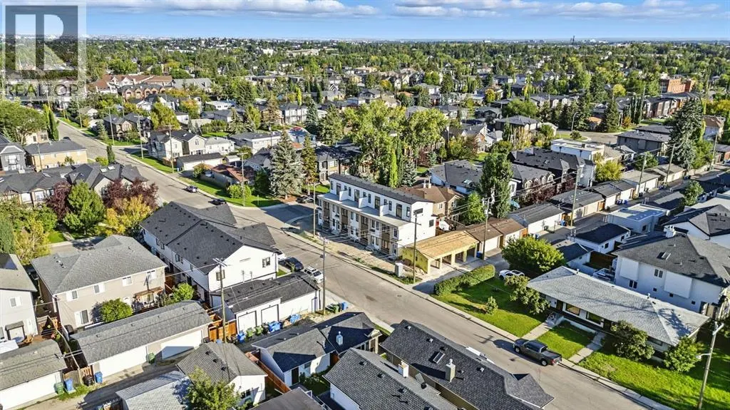 2201 32 Street SW