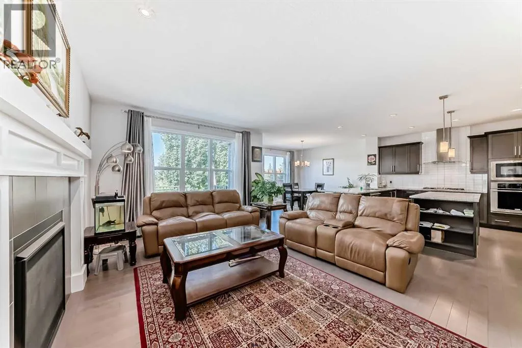 119 Legacy Glen Park SE