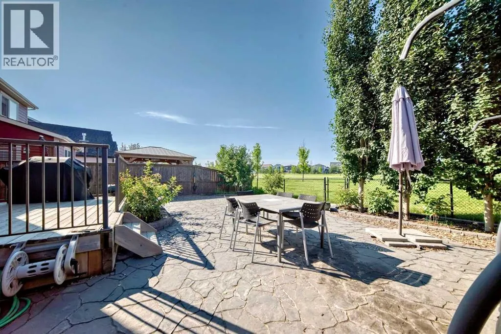 119 Legacy Glen Park SE
