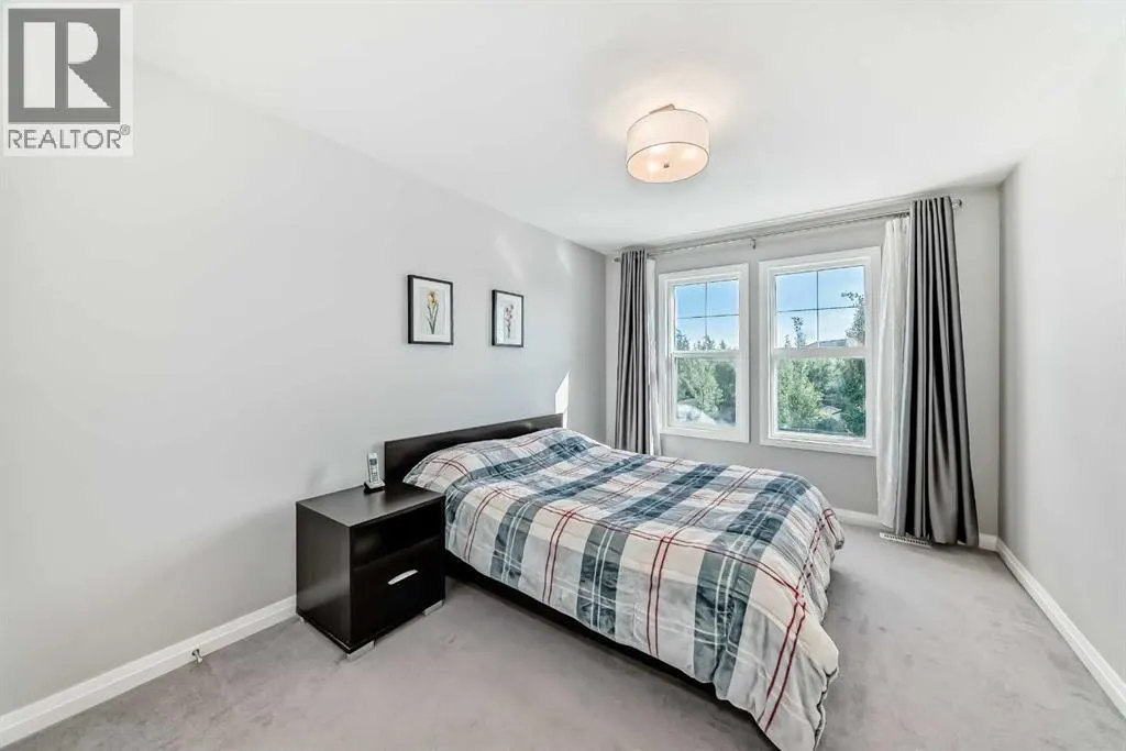 119 Legacy Glen Park SE