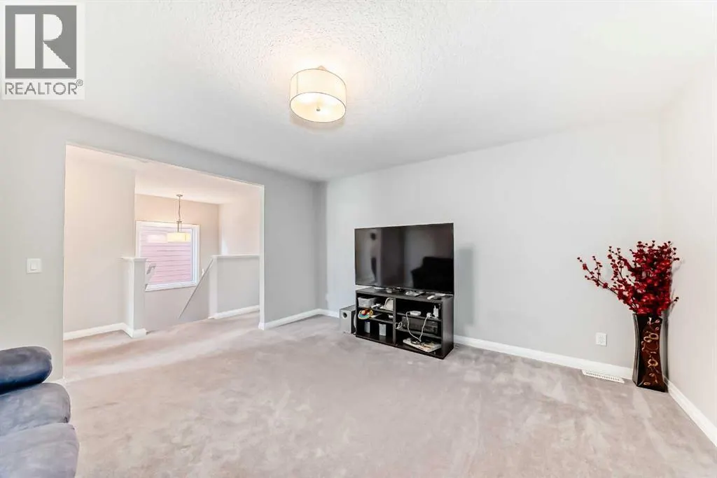 119 Legacy Glen Park SE