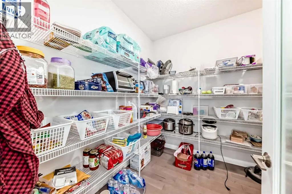 119 Legacy Glen Park SE