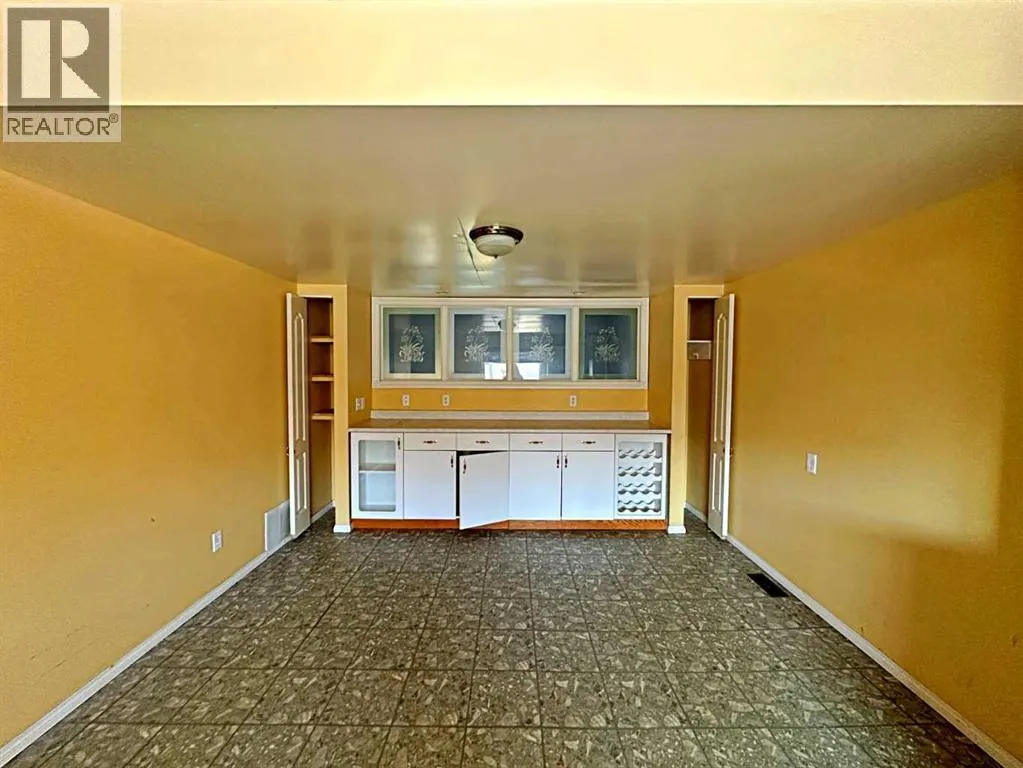 143, 400 Silin Forest Road