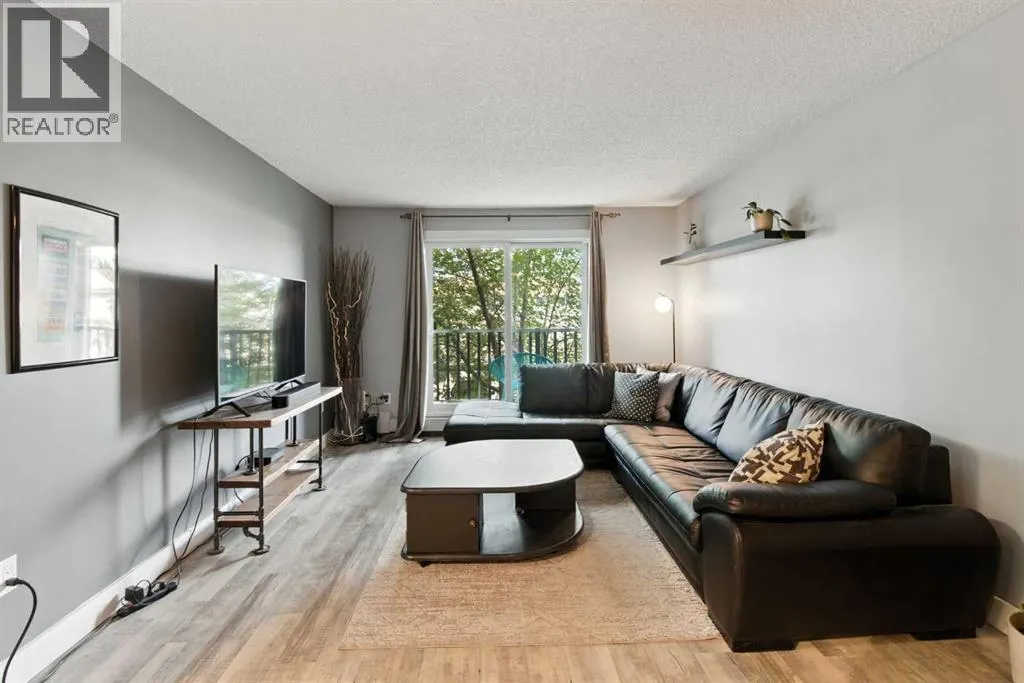 208, 550 Westwood Drive SW