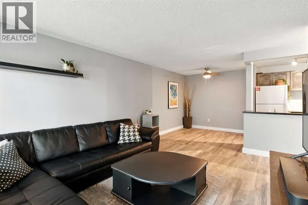 208, 550 Westwood Drive SW