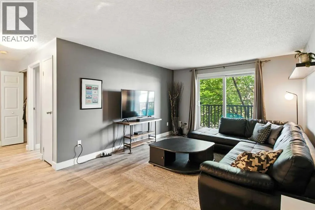 208, 550 Westwood Drive SW