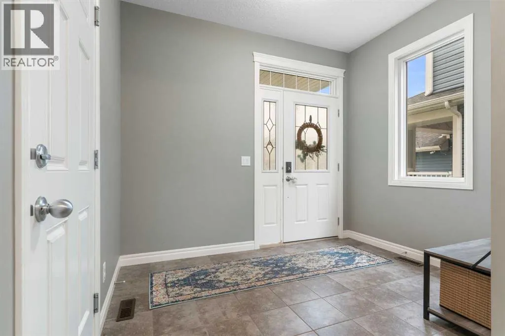 454 River Heights Crescent