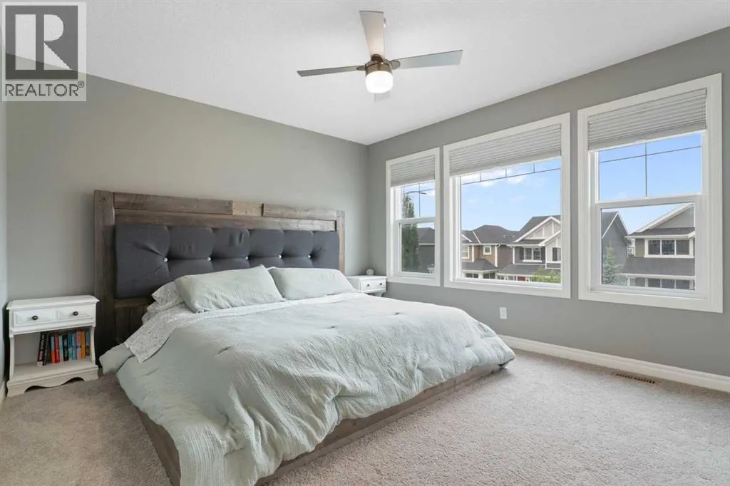 454 River Heights Crescent
