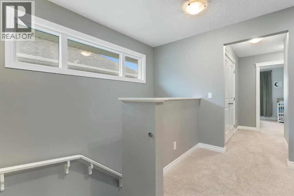 454 River Heights Crescent