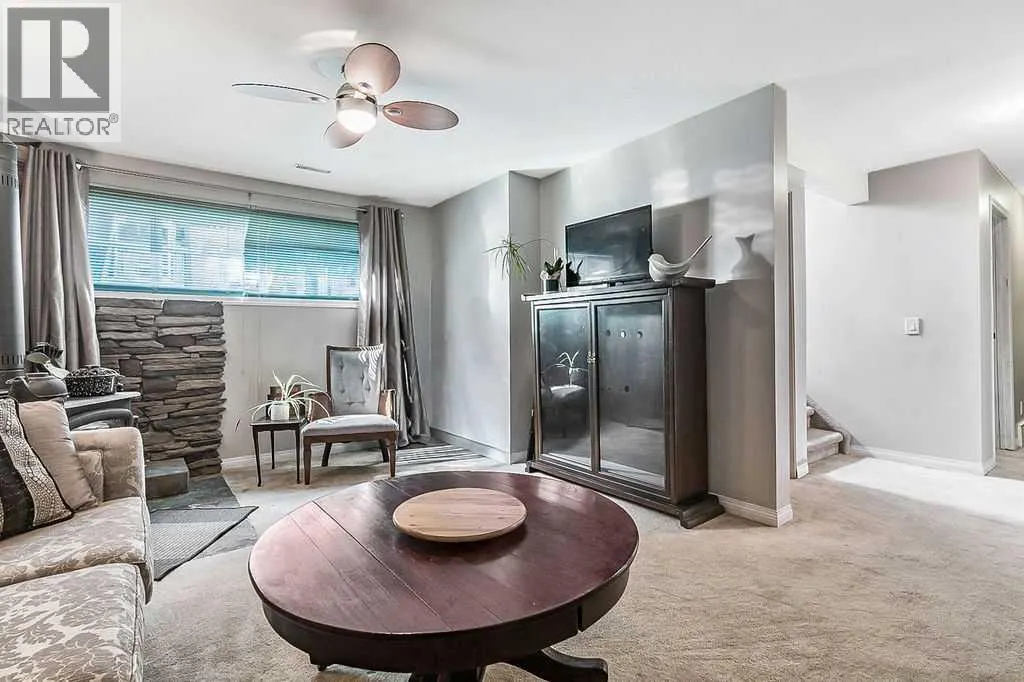 201 Robert Street SW