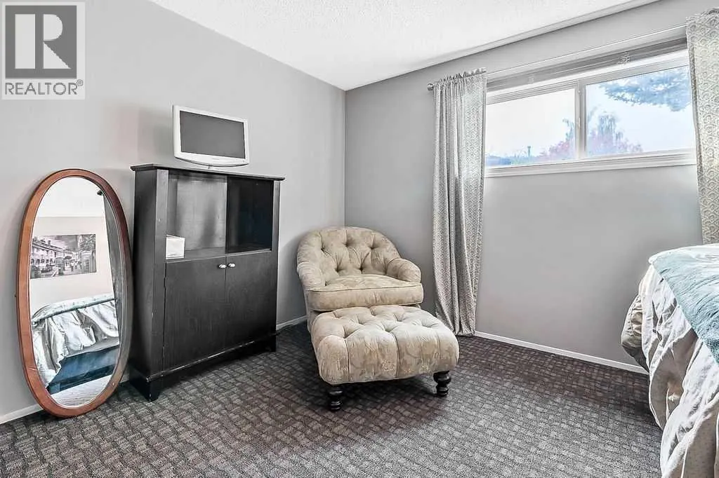 201 Robert Street SW