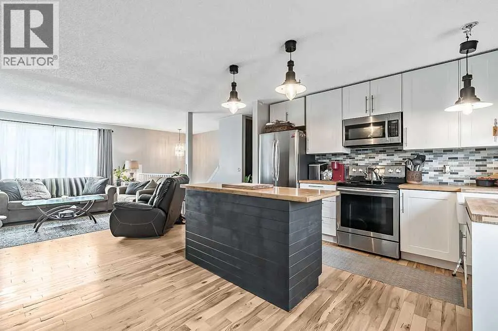 201 Robert Street SW