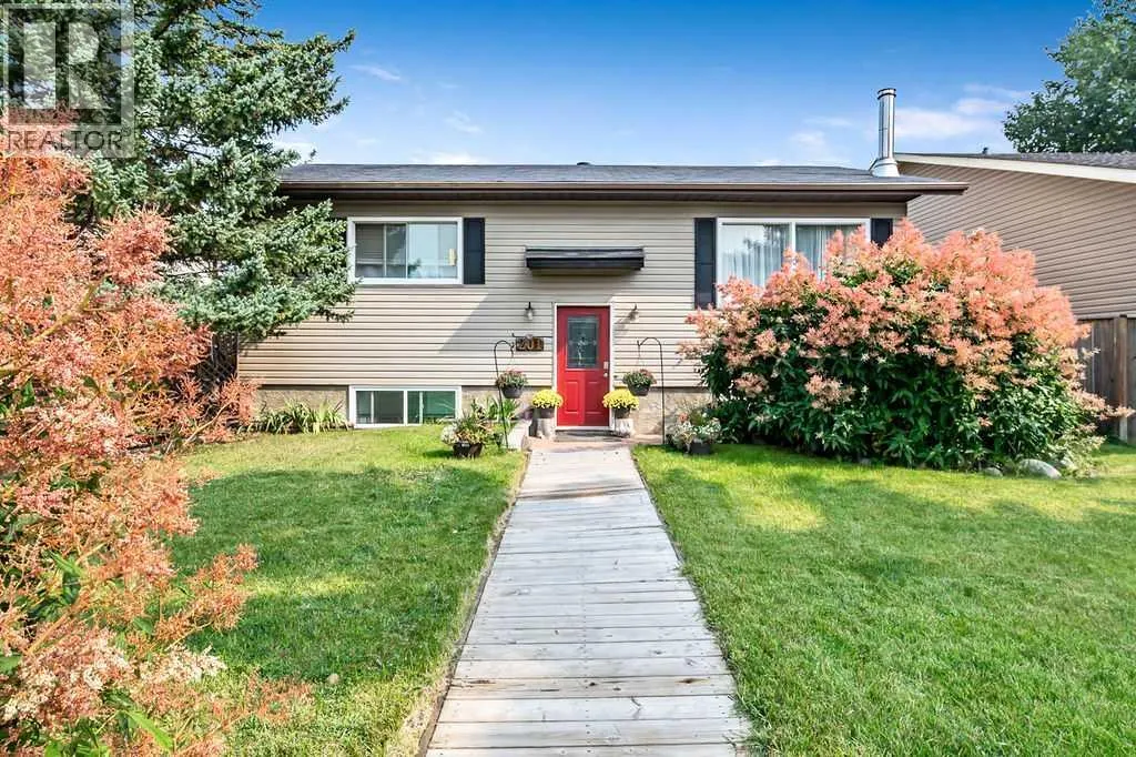 201 Robert Street SW