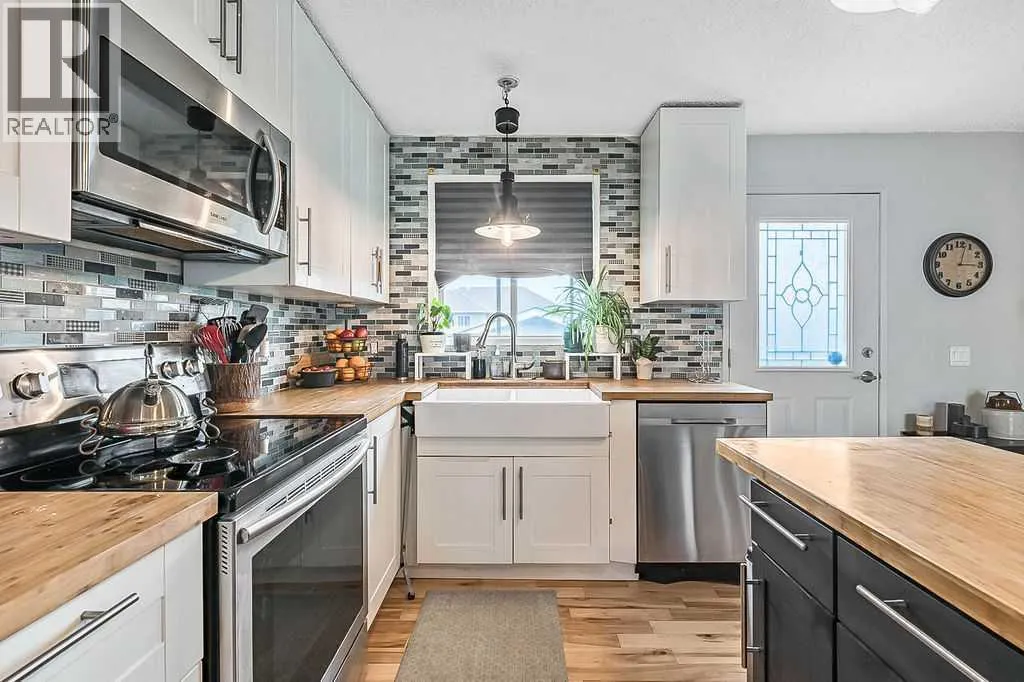 201 Robert Street SW